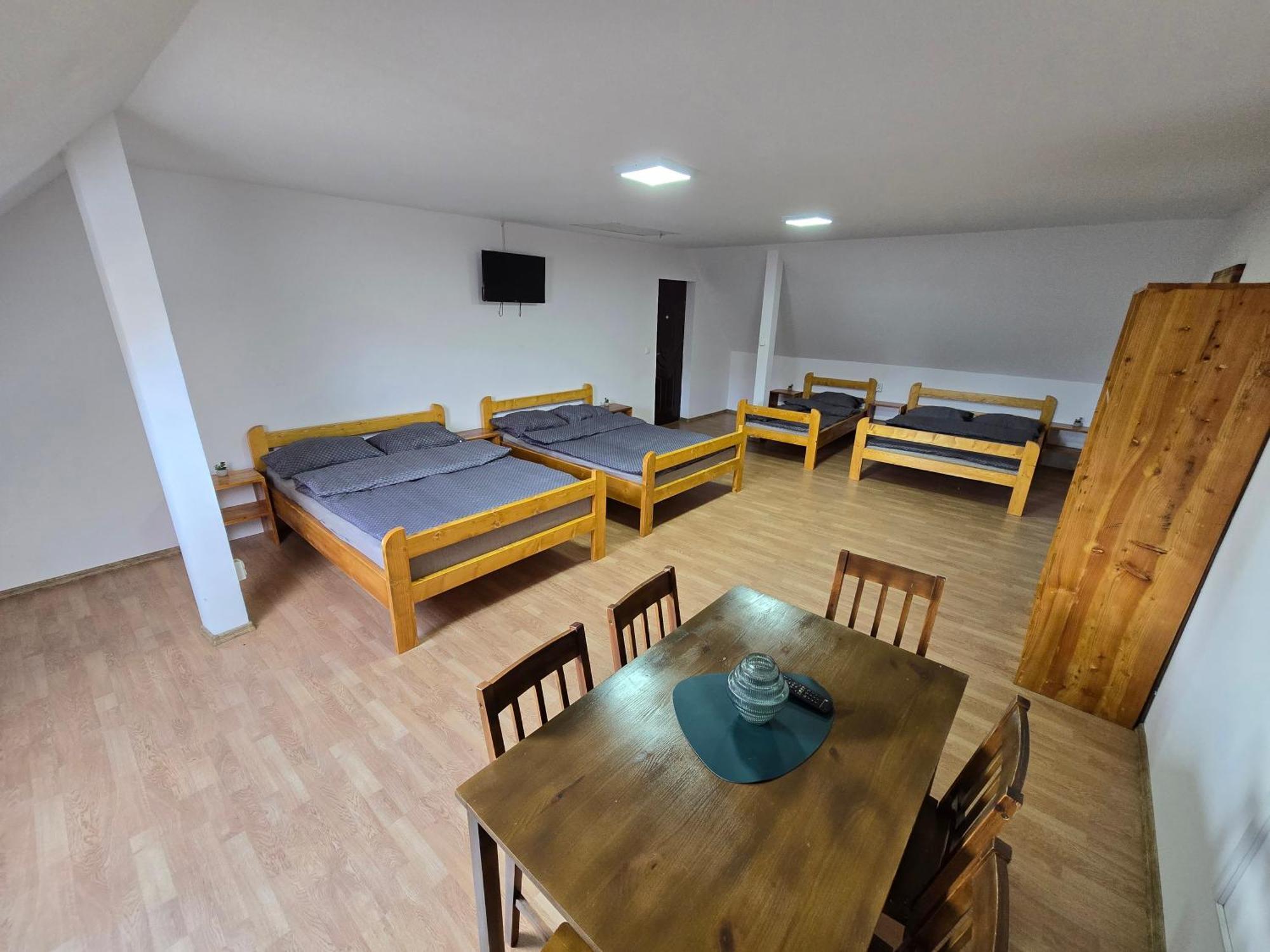 Antal Guesthouse Ghimes-Faget Luaran gambar